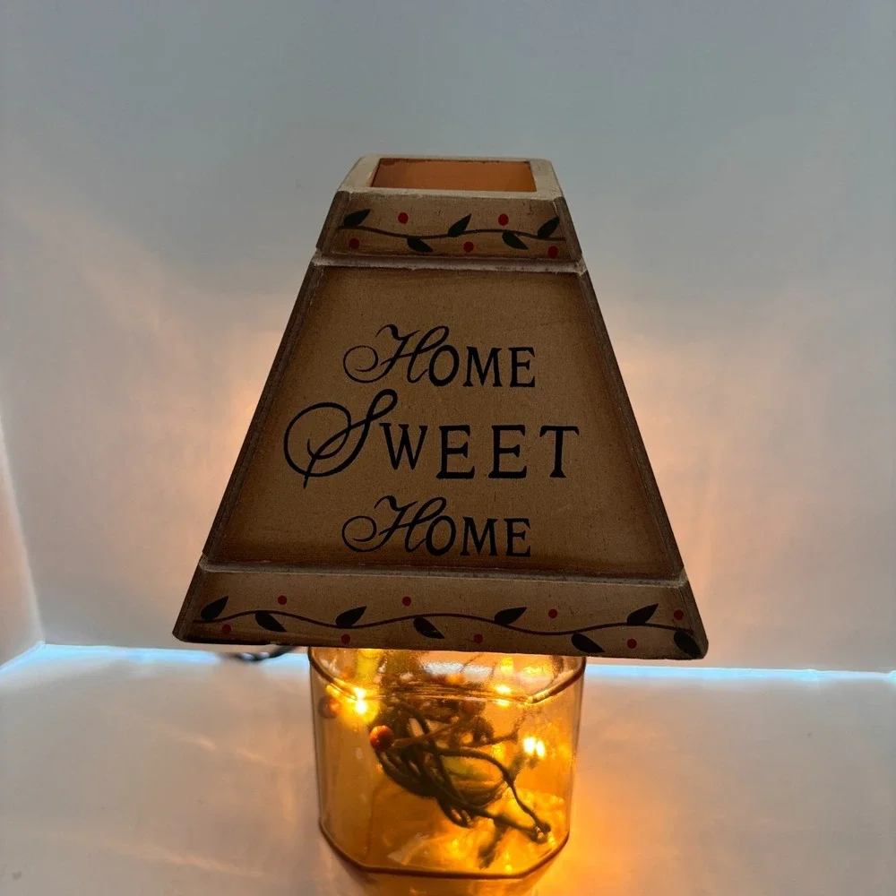 Lighted Jar Accent Lamp w Wooden Shade Lighted Berry Cottage Farmhouse Decor